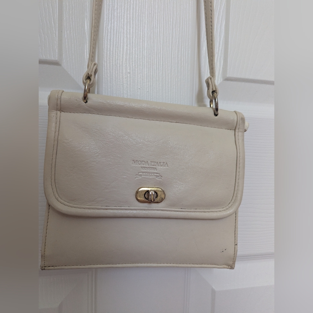 Vintage Cream Italian Clutch